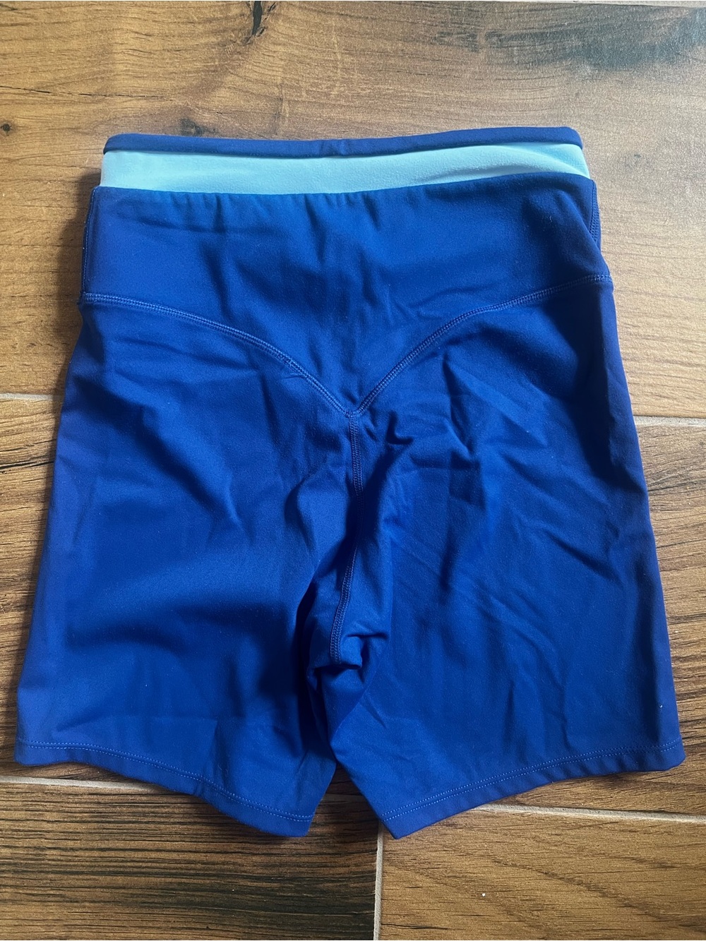 Aoxjox Velma Cross Waist Biker Scrunch Shorts Blue Small Gym Workout Amazon - Picture 8 of 8